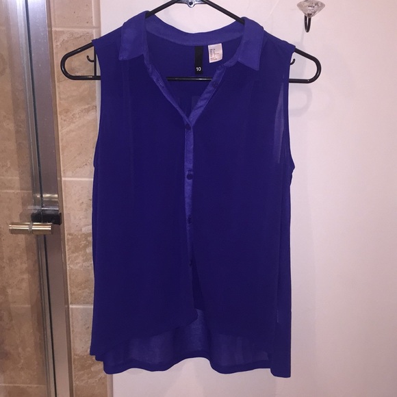 Shirt - Picture 2 of 3